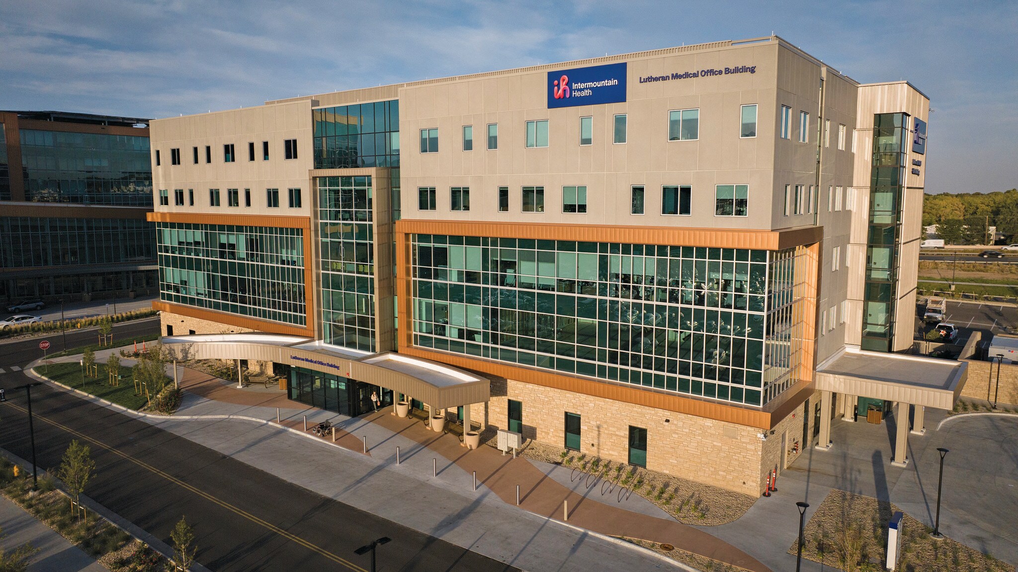 12905 W 40th Ave, Wheat Ridge, CO à louer Photo principale– Image 1 sur 10