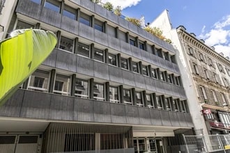 5 Rue Cadet, Paris à louer Photo de l’immeuble– Image 1 sur 6