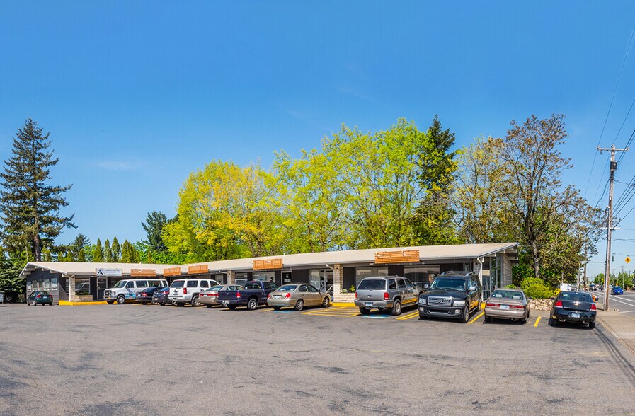 1427-1445 SE 122nd Ave, Portland, OR à louer - Photo de l’immeuble – Image 1 sur 6