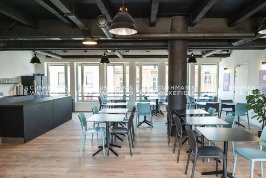 59 Rue Nationale, Lille à louer - Photo de l’immeuble – Image 3 sur 11