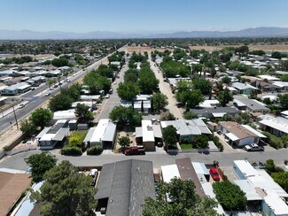 Plus de détails pour 1449 E Avenue I, Lancaster, CA - Logement à vendre