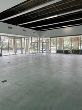 3250 SE Federal Hwy, Stuart, FL à louer Photo intérieure– Image 2 sur 14