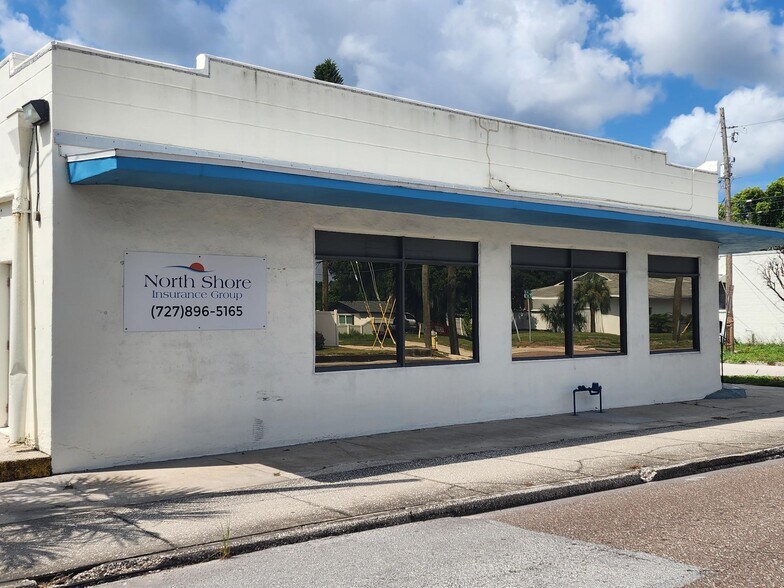 1640 9th Ave N, Saint Petersburg, FL à louer - Photo de l’immeuble – Image 2 sur 23