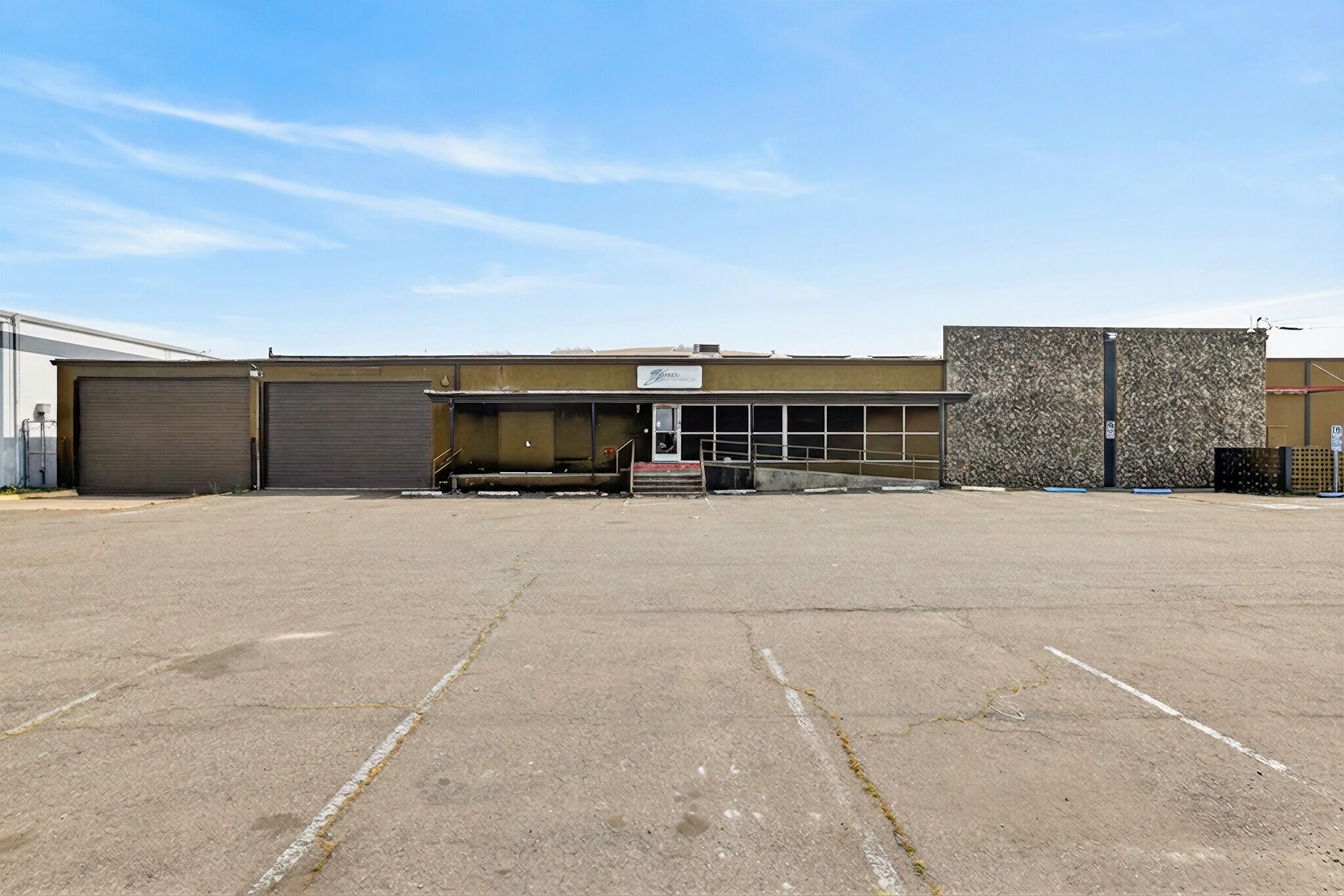 4320 Roseville Rd, North Highlands, CA à vendre Photo principale– Image 1 sur 11