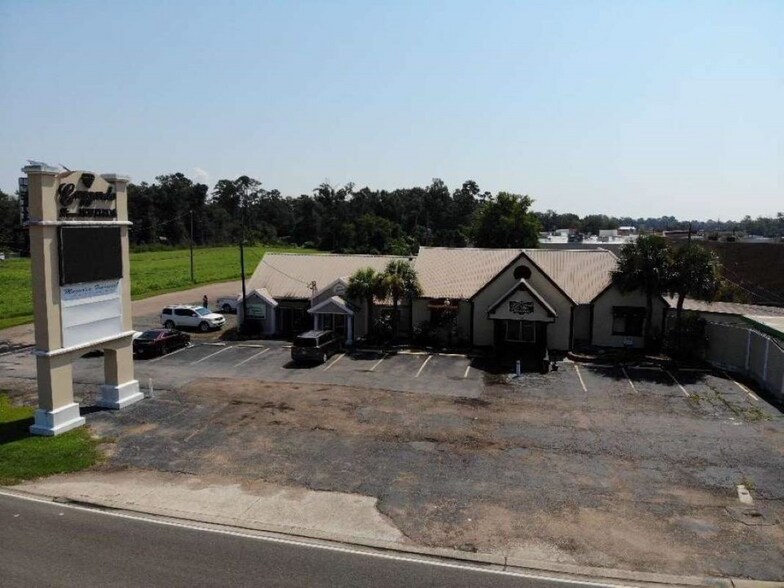 124 N Morrison Blvd, Hammond, LA à louer - Photo principale – Image 1 sur 4