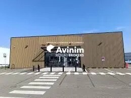 Plus de détails pour Local commercial à vendre