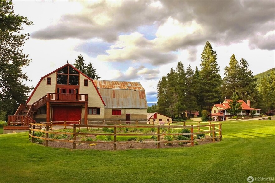 19668 Highway 207, Leavenworth, WA à vendre - Photo de l’immeuble – Image 3 sur 40