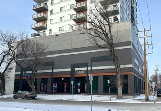 639 Main St, Saskatoon, SK à louer Photo de l’immeuble– Image 1 sur 3
