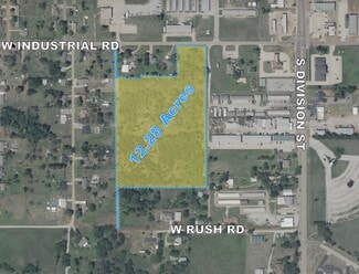 Plus de détails pour 305 Industrial rd, Guthrie, OK - Terrain à vendre