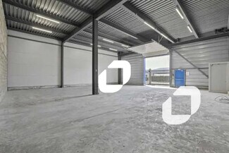 Plus de détails pour Bureau, Local d'activités à louer