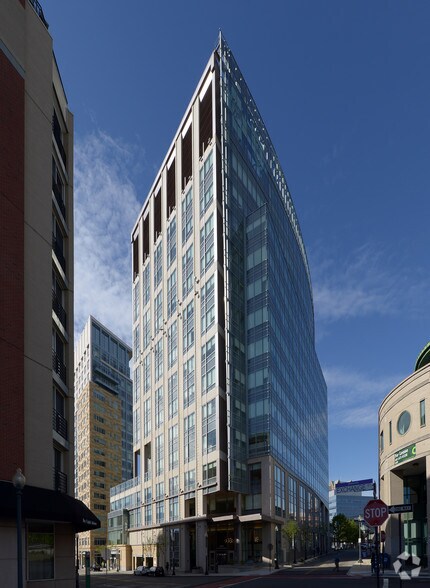 500 Exchange St, Providence, RI à louer - Photo de l’immeuble – Image 3 sur 14
