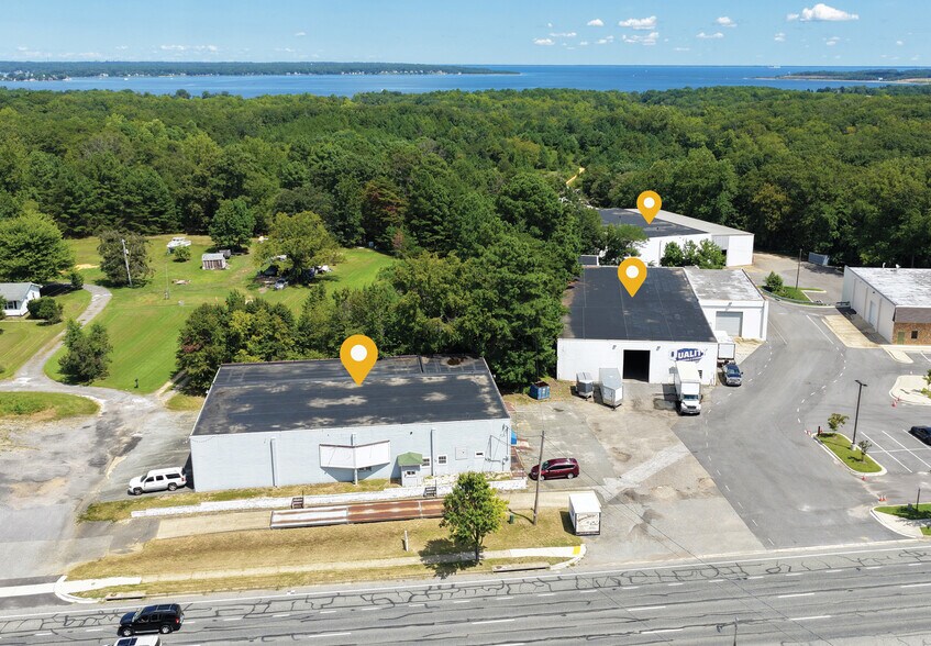 Lexington Park Industrial portefeuille de 3 biens à vendre sur LoopNet.fr - Photo de l’immeuble – Image 2 sur 14