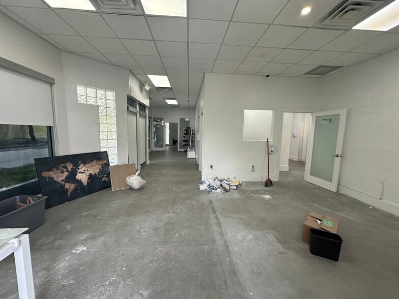 2040 Washington St, Hollywood, FL à louer - Photo de l’immeuble – Image 2 sur 18