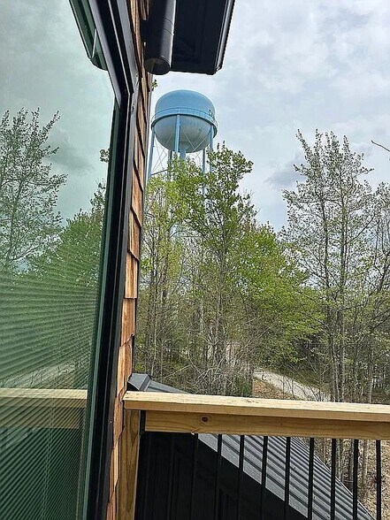52 Spencer Rd, Campton, KY à vendre - Photo de l’immeuble – Image 3 sur 17