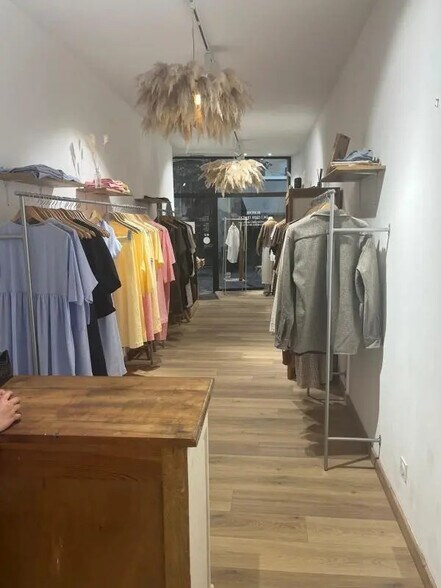 Local commercial dans Pau à louer - Photo intérieure – Image 2 sur 3