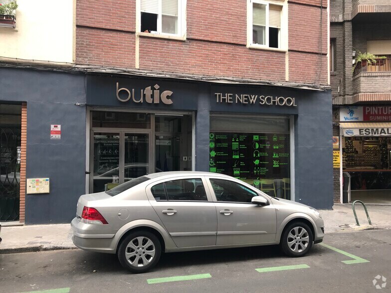 Calle de Luis Cabrera, 55, Madrid, Madrid à louer - Photo de l’immeuble – Image 2 sur 4