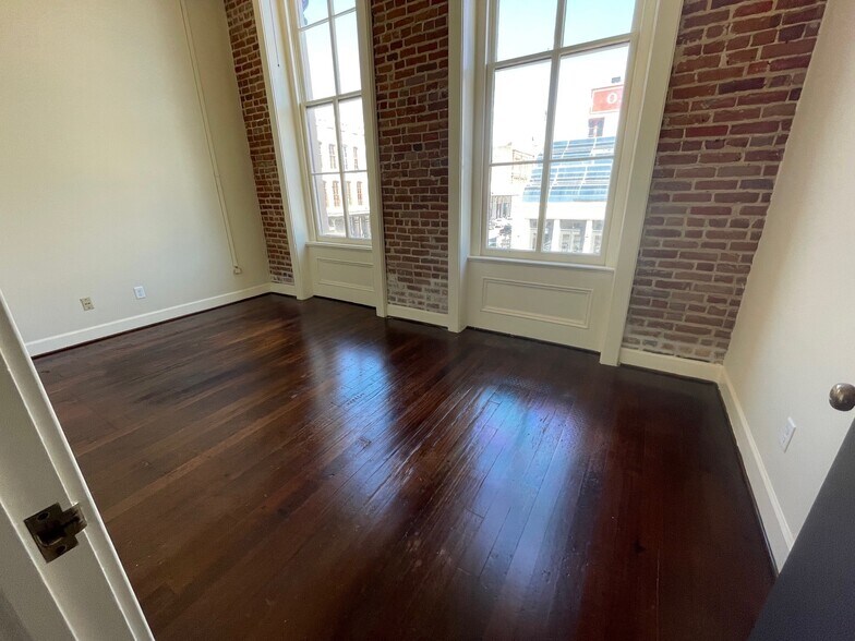 2301 Strand St, Galveston, TX à louer - Photo intérieure – Image 2 sur 2