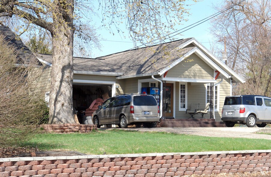 5240 Winthrop Ave, Indianapolis, IN à vendre - Photo de l’immeuble – Image 2 sur 6