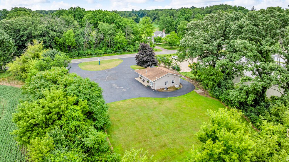 7394 Moscow Rd, Horton, MI à vendre - Aérien – Image 3 sur 47