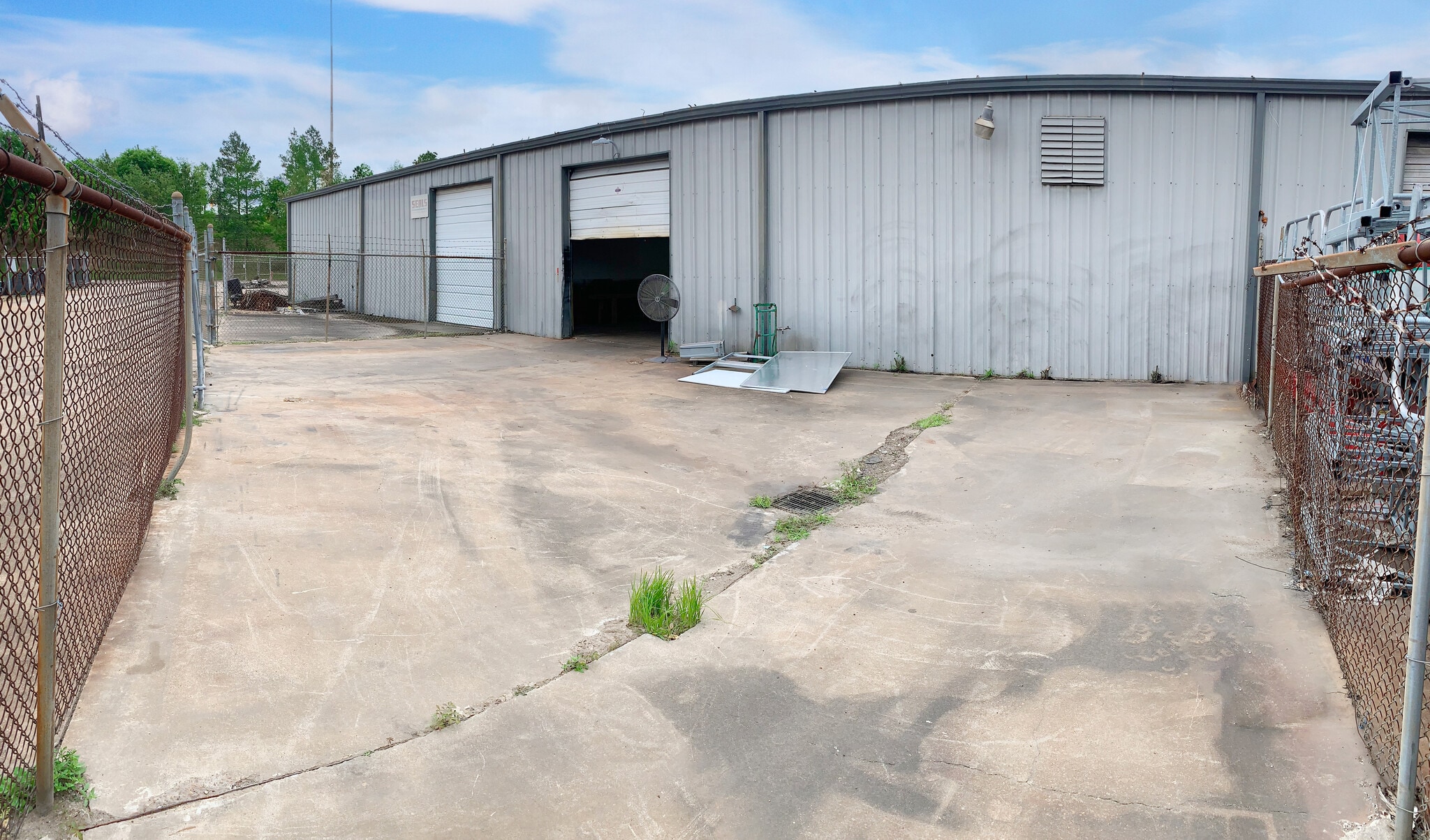 8910 Lawndale St, Houston, TX à louer Photo intérieure– Image 1 sur 5