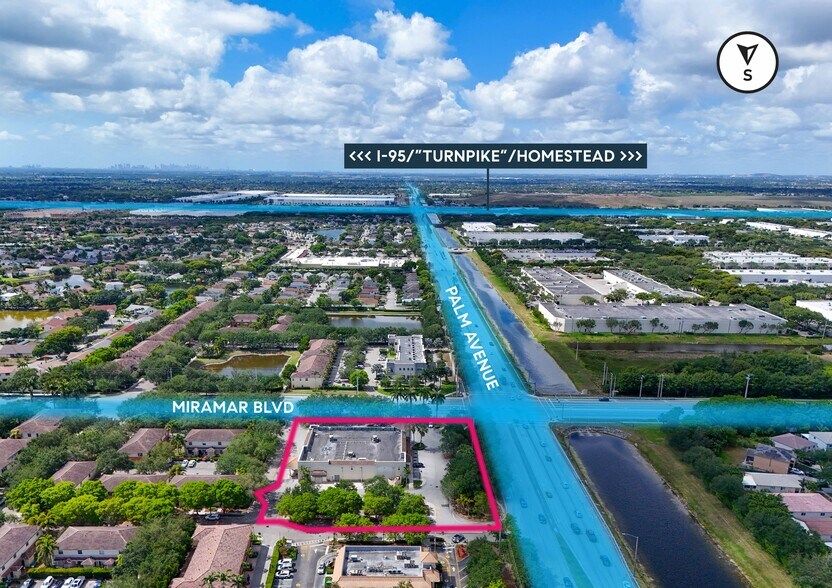 2499 SW 101st Ave, Miramar, FL à vendre - Photo de l’immeuble – Image 2 sur 14