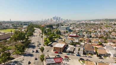 3229-3235 N Main St, Los Angeles, CA à louer - Vidéo sur l’annonce professionnelle 