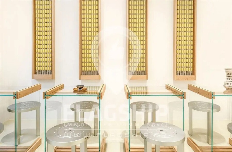 Local commercial dans Paris à louer - Photo intérieure – Image 3 sur 9