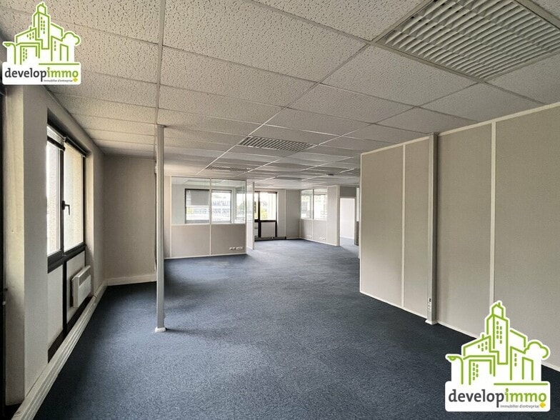 Bureau dans Caen à louer - Photo intérieure – Image 2 sur 11
