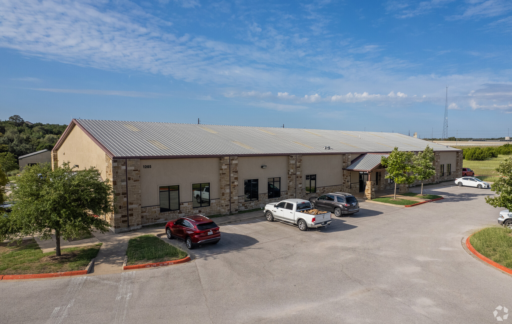 1205 BMC Dr, Cedar Park, TX à louer Photo principale– Image 1 sur 17