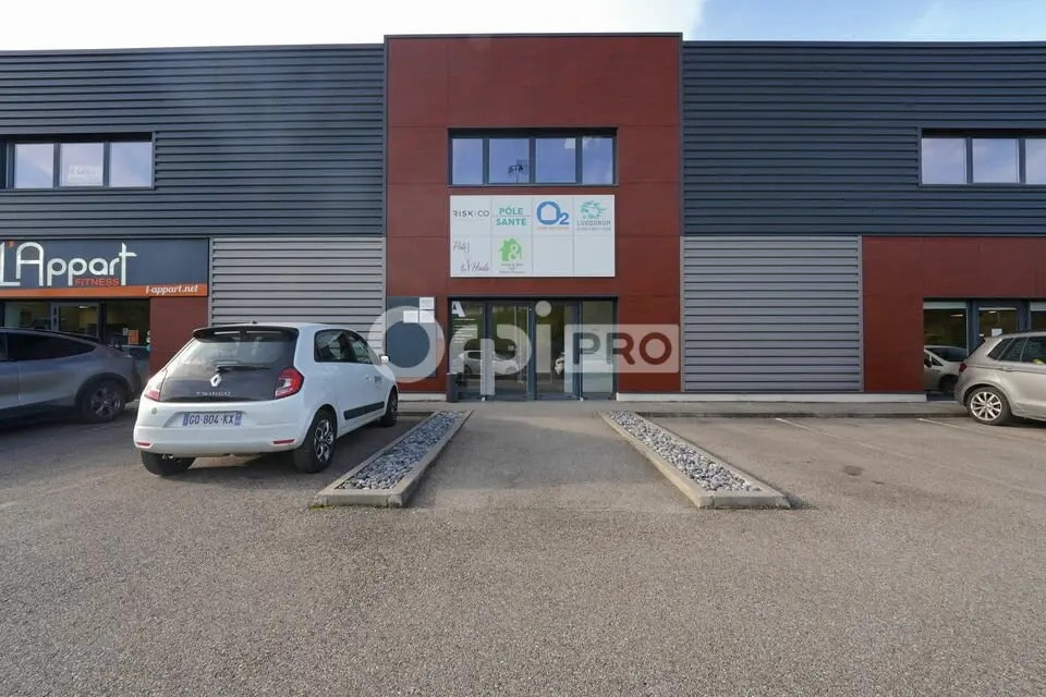 Bureau dans Marcilly-d'Azergues à louer Photo de l’immeuble– Image 1 sur 4