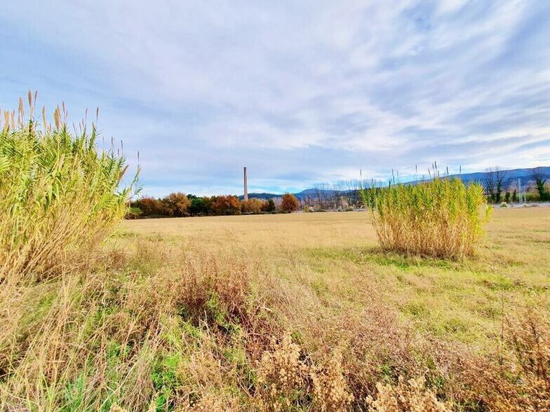 Terrain dans Riells i Viabrea, Gerona à vendre - Photo de l’immeuble – Image 2 sur 10