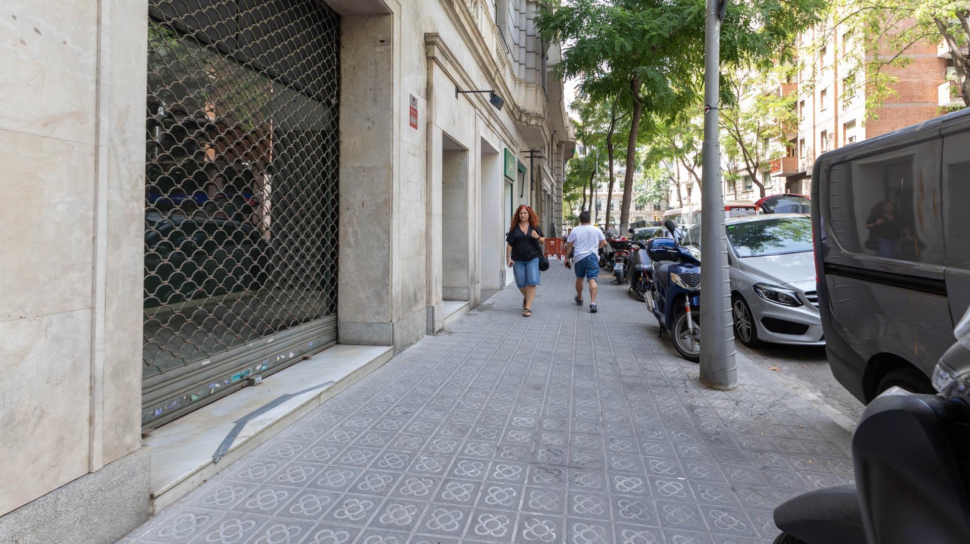 Local commercial dans Barcelone, Barcelona à louer Photo intérieure– Image 1 sur 2