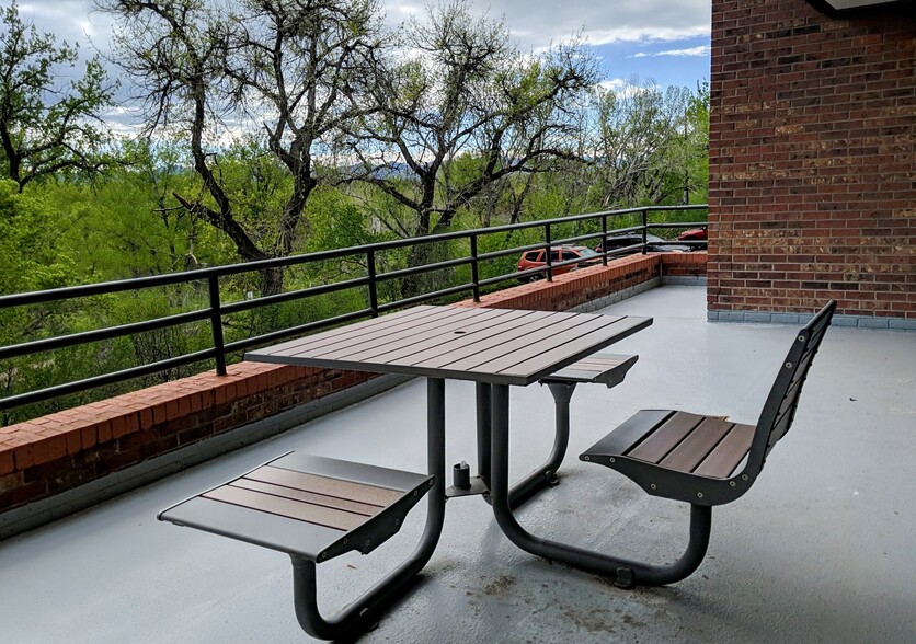 26 W Dry Creek Cir, Littleton, CO à louer - Photo intérieure – Image 3 sur 16