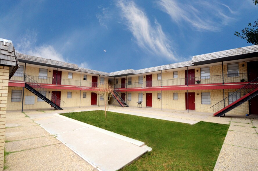 1322 E 7th St, Odessa, TX à vendre - Autre – Image 1 sur 3