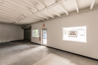 24 NE 1st Ave, Dania Beach, FL à louer Photo intérieure– Image 2 sur 8