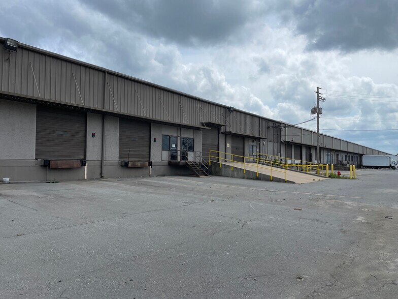 1900 W 65th St, Little Rock, AR à louer - Photo de l’immeuble – Image 2 sur 10