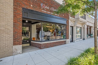 Plus de détails pour 361 E Maple Rd, Birmingham, MI - Local commercial à vendre
