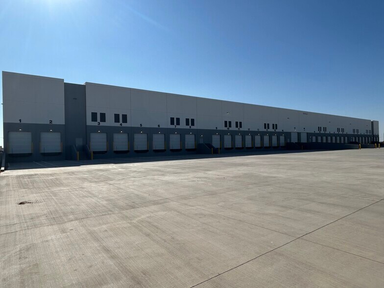 619 Laborde Rd, Calexico, CA à louer - Photo de l’immeuble – Image 3 sur 14