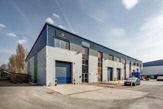 Plus de détails pour Fairhills Rd, Manchester - Industriel/Logistique à louer