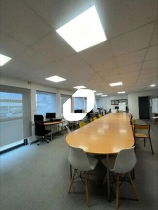 Plus de détails pour Bureau à louer