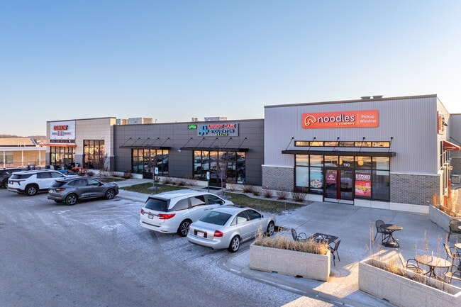 Plus de détails pour 110 Limestone Pass, Cottage Grove, WI - Local commercial à louer