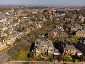 Plus de détails pour 18 Ravelston Park, Edinburgh - Santé à vendre
