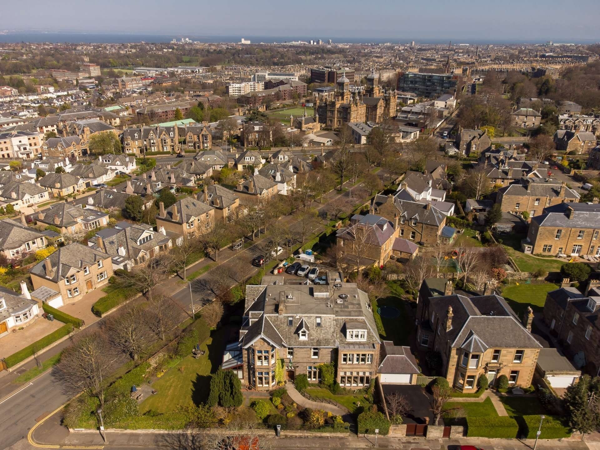18 Ravelston Park, Edinburgh à vendre Photo principale– Image 1 sur 4