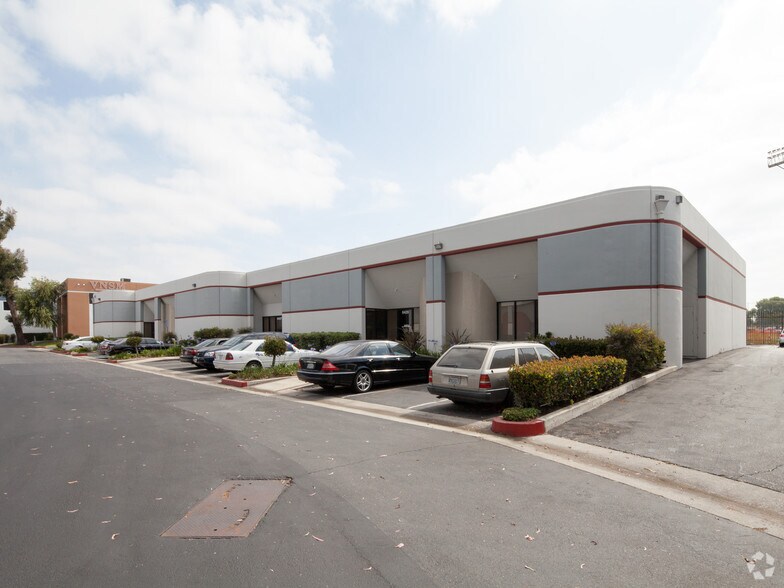 6423-6431 Alondra Blvd, Paramount, CA à louer - Photo de l’immeuble – Image 2 sur 3