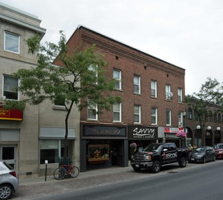 Plus de détails pour 88-94 King St W, Brockville, ON - Local commercial à vendre