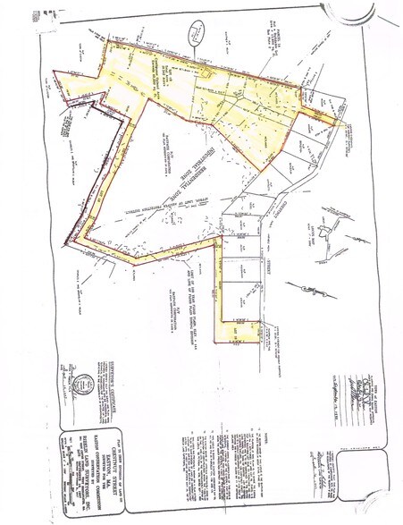 120 Chestnut St, Easton, MA à vendre - Photo de l’immeuble – Image 1 sur 1