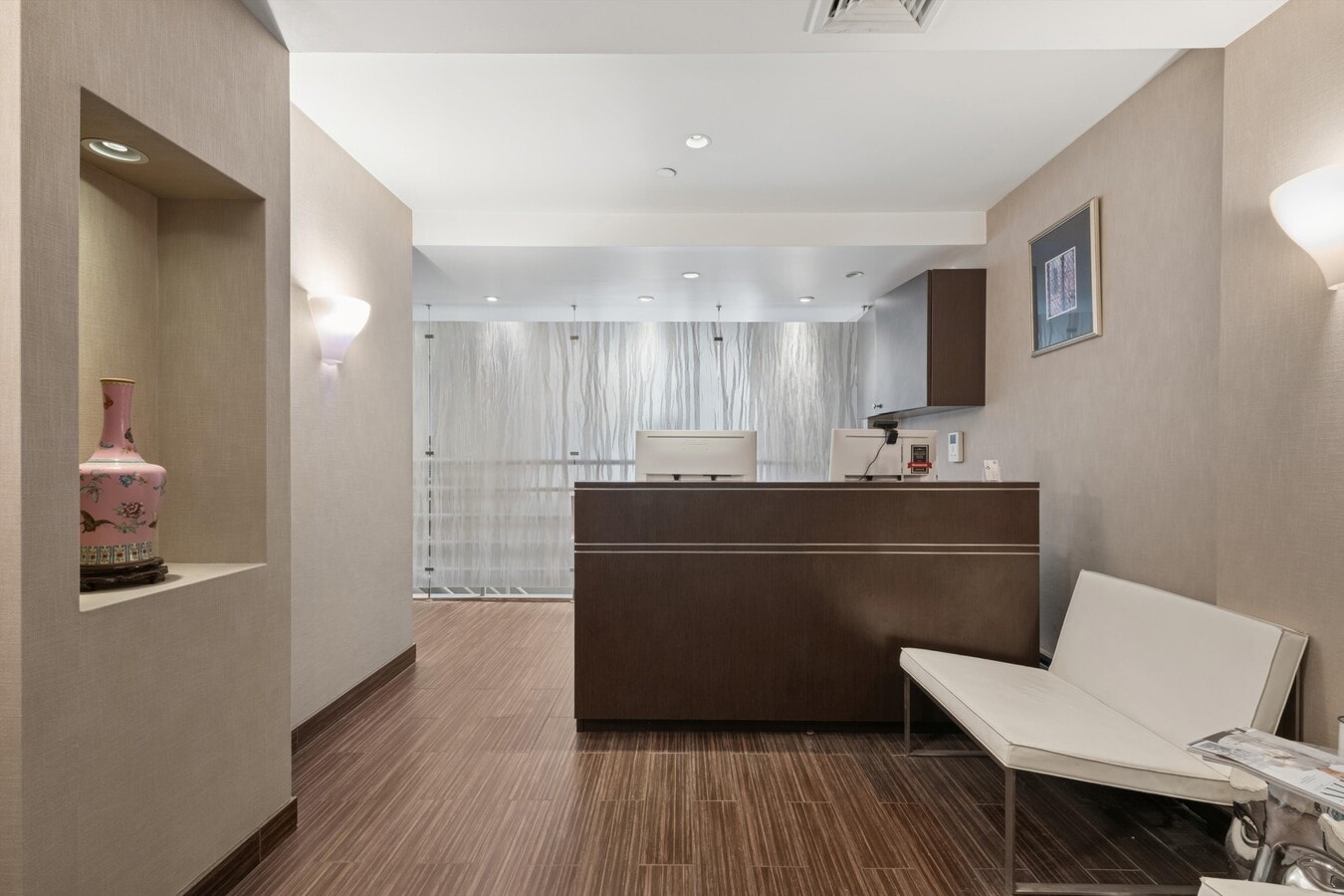 316-318 E 22nd St, New York, NY 10010 - Lot COMM 1 - - Photo intérieure - Image 1 of 16