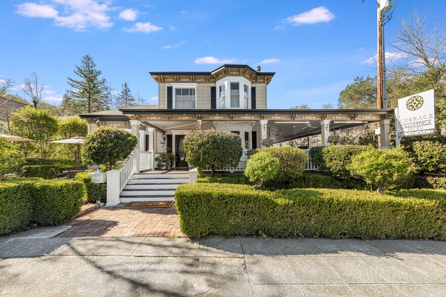 1139 Lincoln Ave, Calistoga, CA à vendre - Photo de l’immeuble – Image 2 sur 88