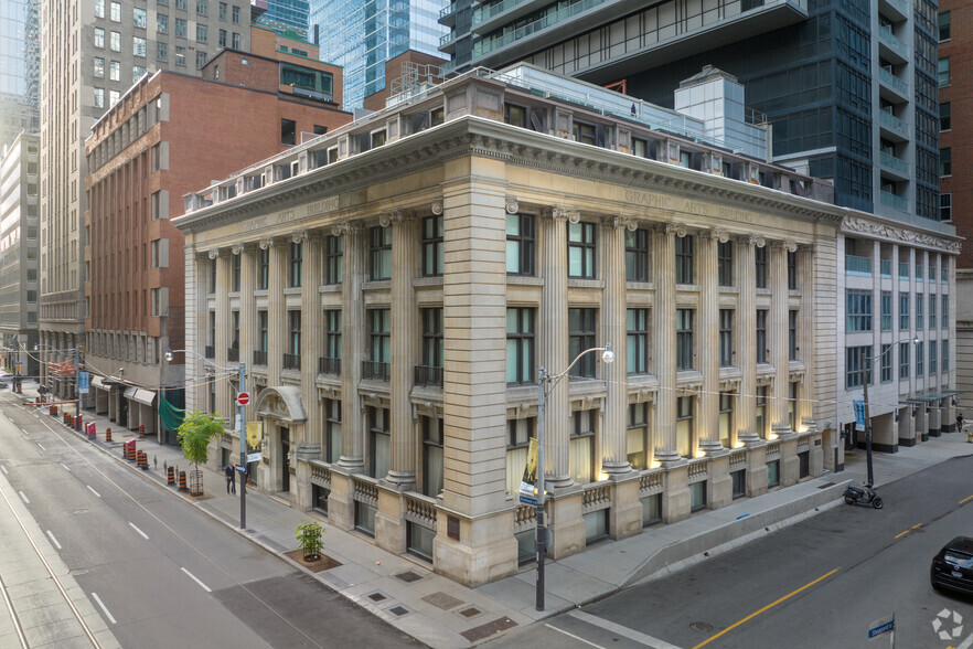 73 Richmond St W, Toronto, ON à vendre - Photo principale – Image 1 sur 3