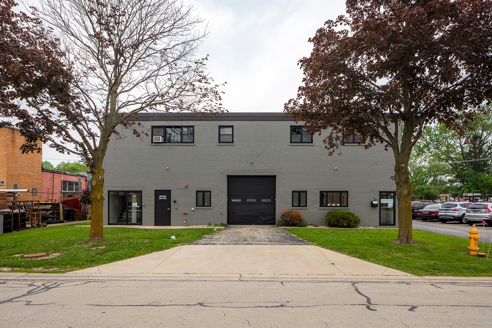 330 W Interstate Rd, Addison, IL à louer Photo de l’immeuble– Image 1 sur 5